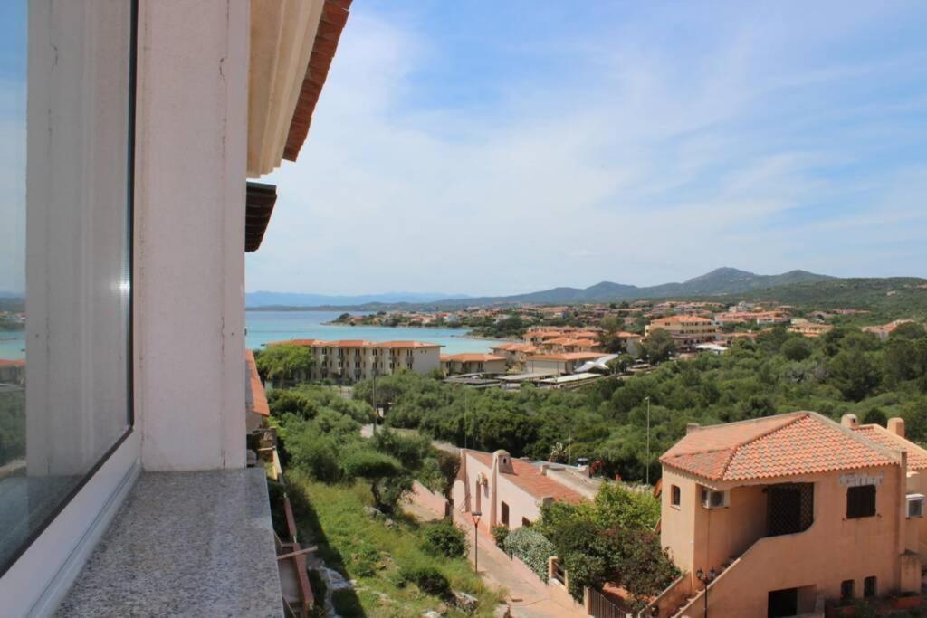 Effe Apartment Golfo Aranci: Sole, Mare E Relax Exterior photo